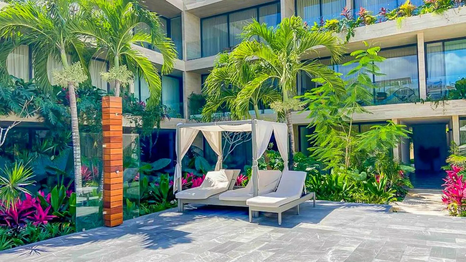Mistiq E104 Apartment Tulum