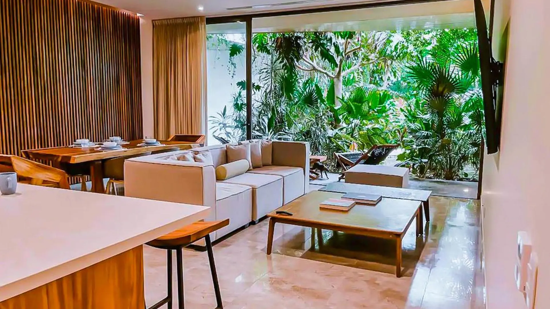 Mistiq E104 Apartment Tulum
