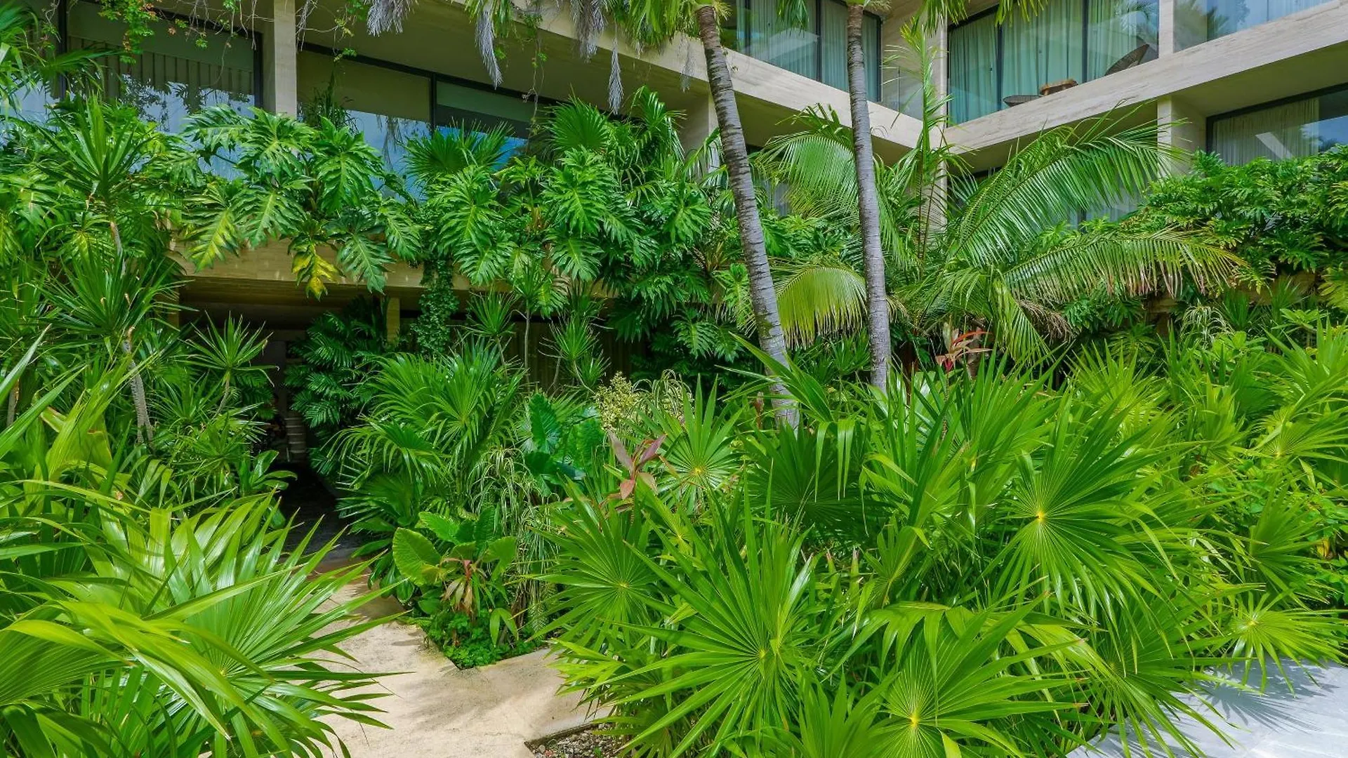 Mistiq E104 Apartment Tulum