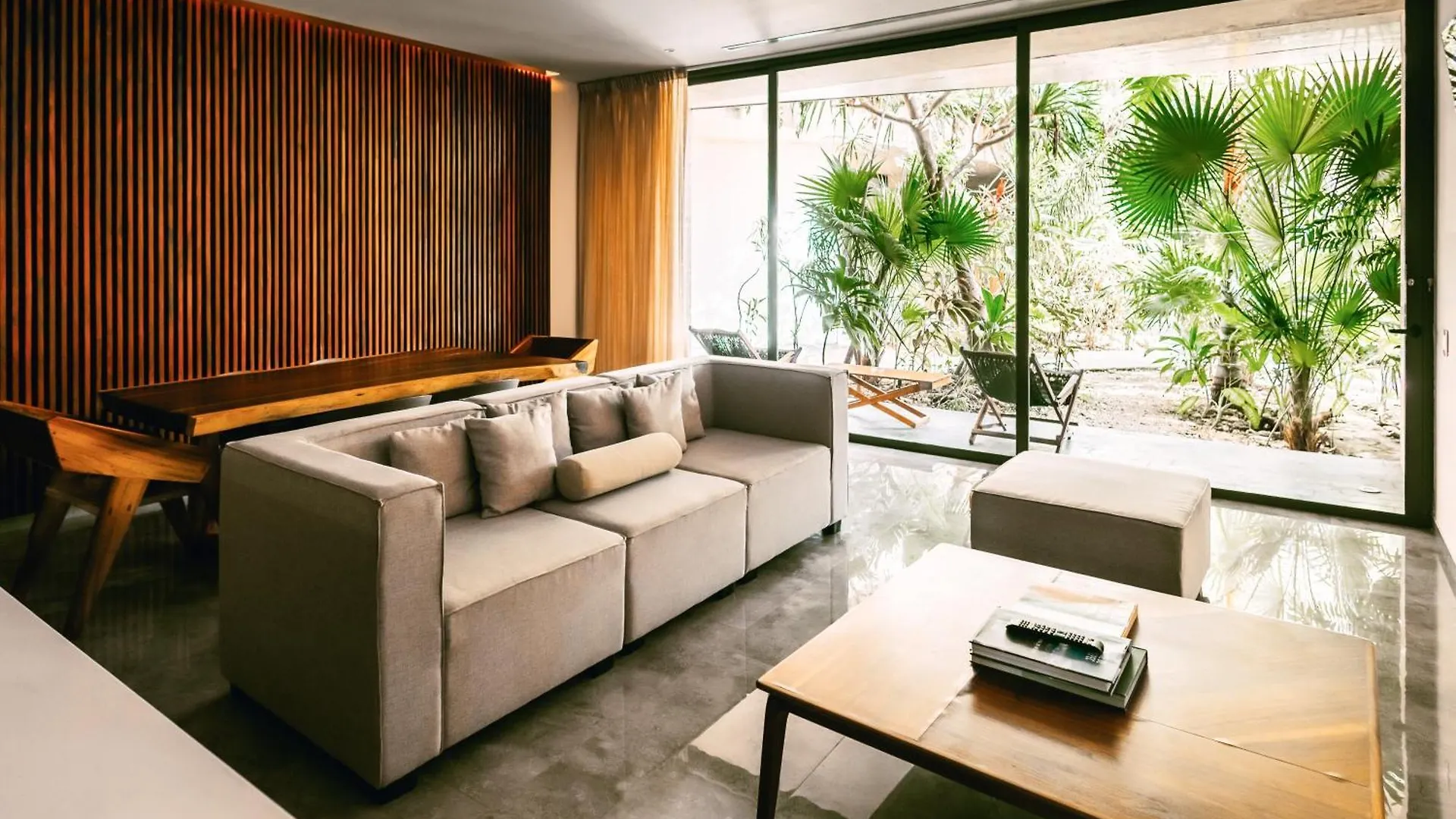Mistiq E104 Apartment Tulum